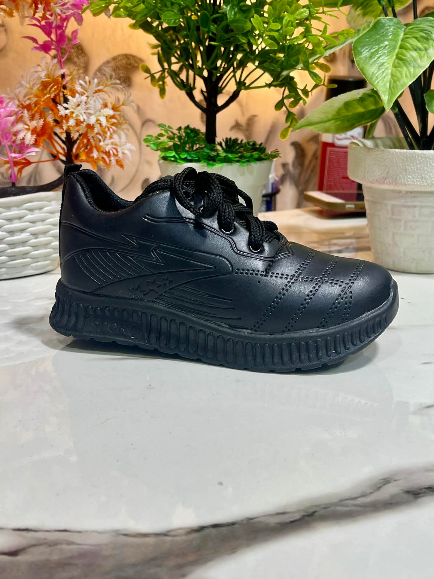 Kids Black Comfort Sneaker – Durable & Lightweight