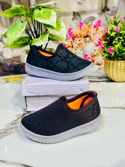 Soft & Liy Slip-On Shoes – Comfort Walking Sneakghtweight Baby Girls&Boers